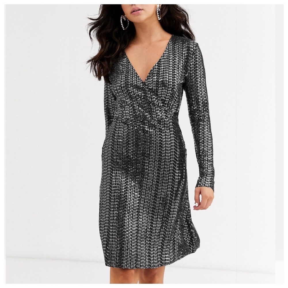 Pieces Sequins Long Sleeve Skater Mini Dress